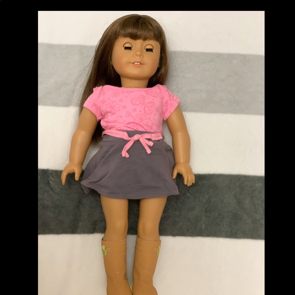Like new American girl doll with original outfit